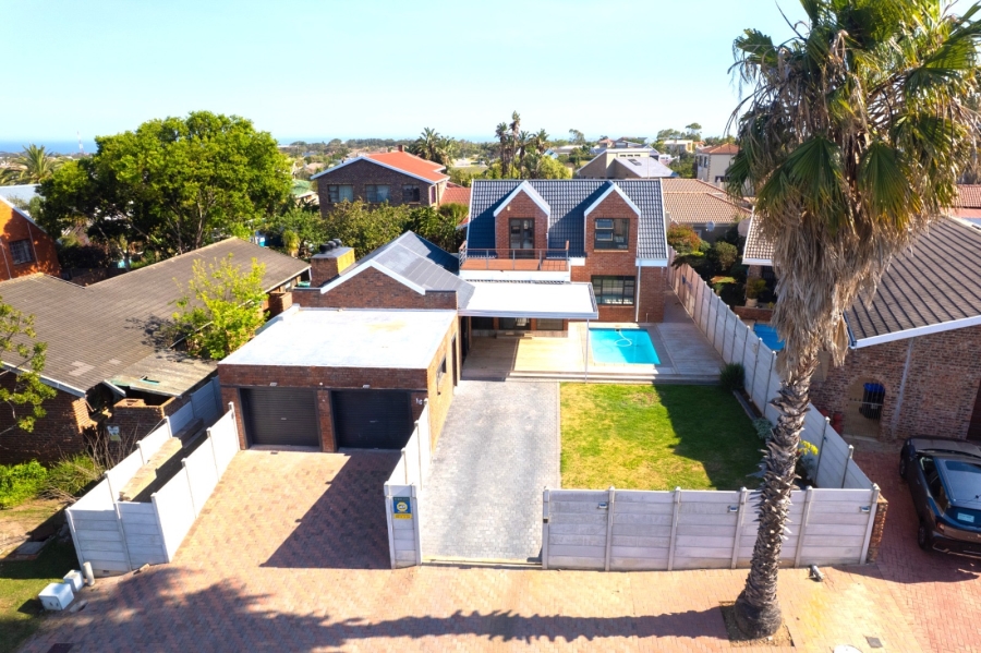 4 Bedroom Property for Sale in Noorsekloof Eastern Cape